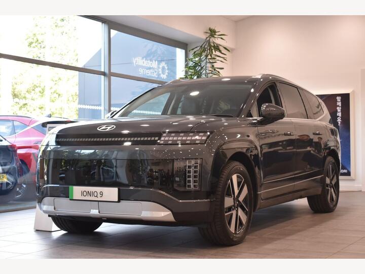 Hyundai Ioniq 9 110kWh Ultimate Auto AWD 5dr