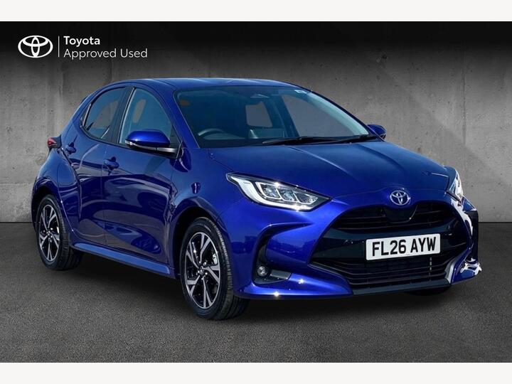 Toyota Yaris 1.5 VVT-h Design E-CVT Euro 6 (s/s) 5dr