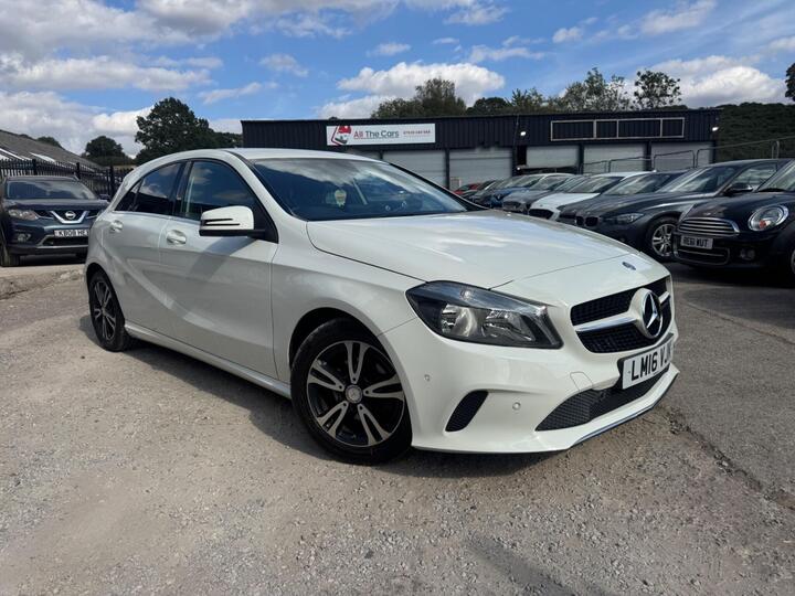 Mercedes-Benz A Class 1.5 A180d SE (Executive) Euro 6 (s/s) 5dr