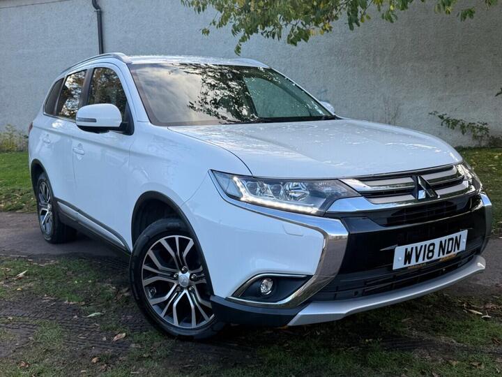 Mitsubishi OUTLANDER 2.2 DI-D 4 Auto 4WD Euro 6 5dr Mitsubishi OUTLANDER 2.2 DI-D 4 Auto 4WD Euro 6 5dr