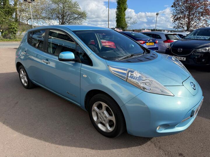 Nissan Leaf 30kWh Acenta Auto 5dr