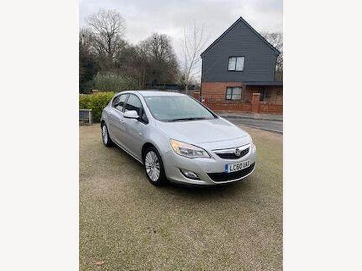Vauxhall Astra 1.3 CDTi EcoFLEX Exclusiv Euro 5 5dr