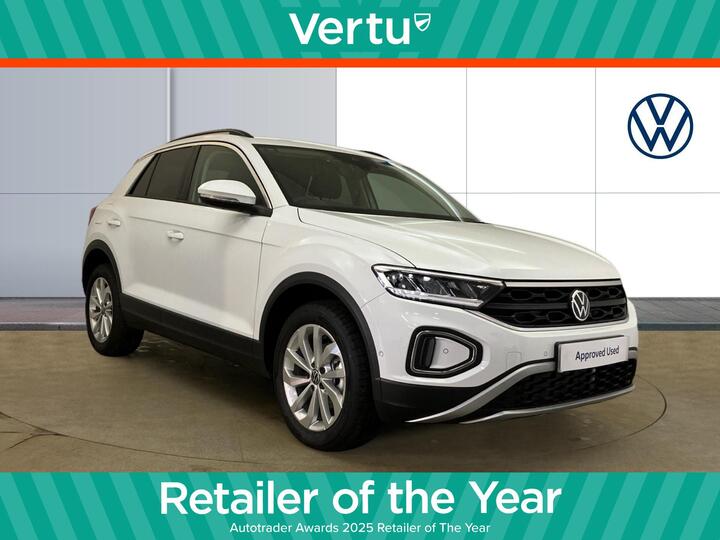 Volkswagen T-Roc 1.5 TSI Match Euro 6 (s/s) 5dr Volkswagen T-Roc 1.5 TSI Match Euro 6 (s/s) 5dr