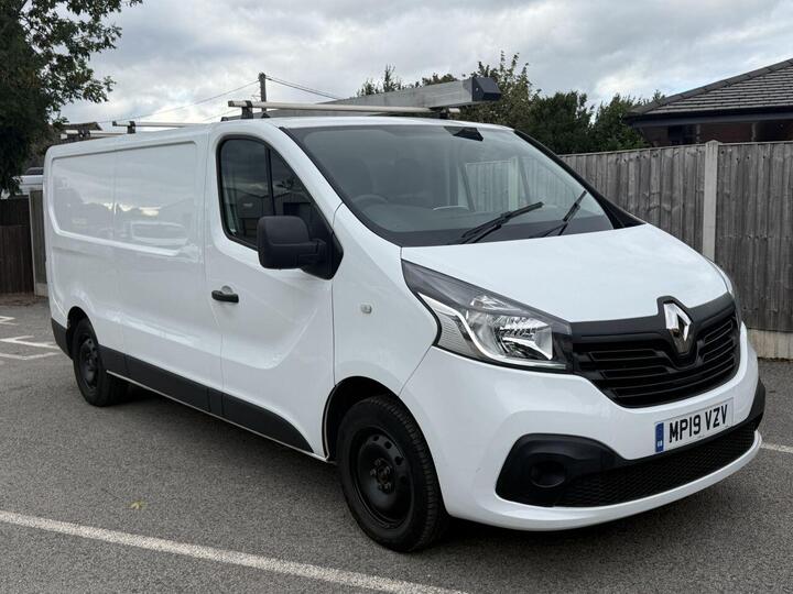 Renault TRAFIC 1.6 DCi 29 Business+ Panel Van 5dr Diesel Manual LWB Standard Roof Euro 6 (120 Ps)