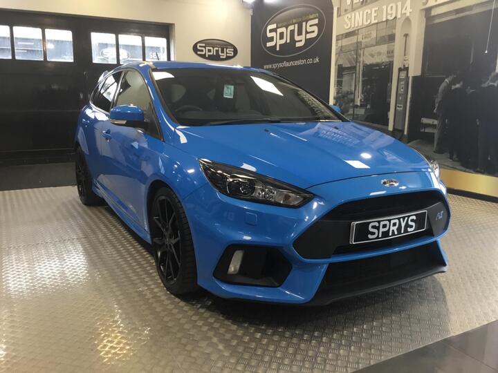Ford Focus 2.3T EcoBoost RS AWD Euro 6 (s/s) 5dr