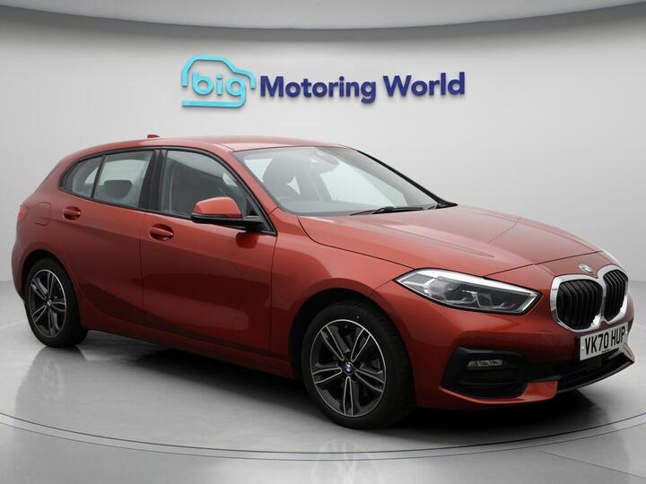 BMW 1 Series 1.5 118i Sport Euro 6 (s/s) 5dr BMW 1 Series 1.5 118i Sport Euro 6 (s/s) 5dr