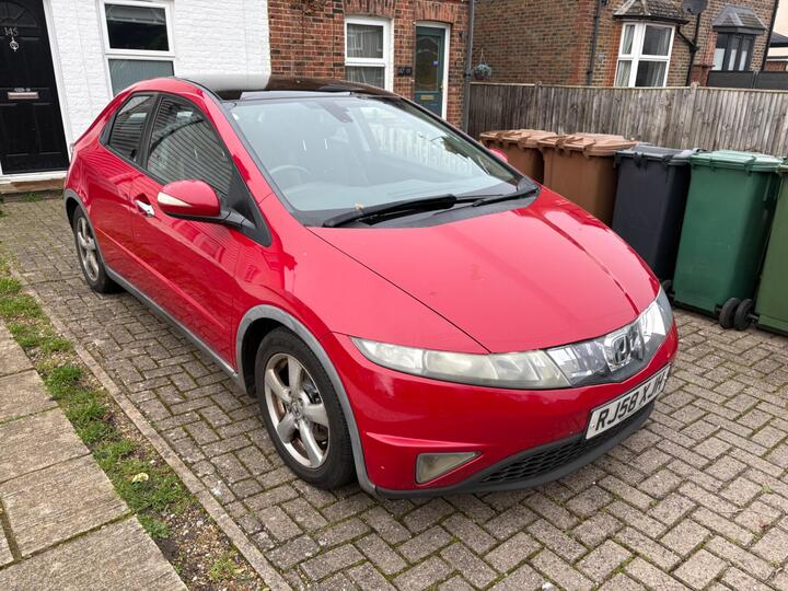 Honda Civic 1.8 I-VTEC ES 5dr