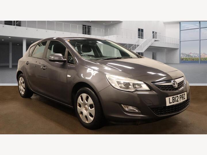 Vauxhall Astra 1.6 16v Exclusiv Auto Euro 5 5dr