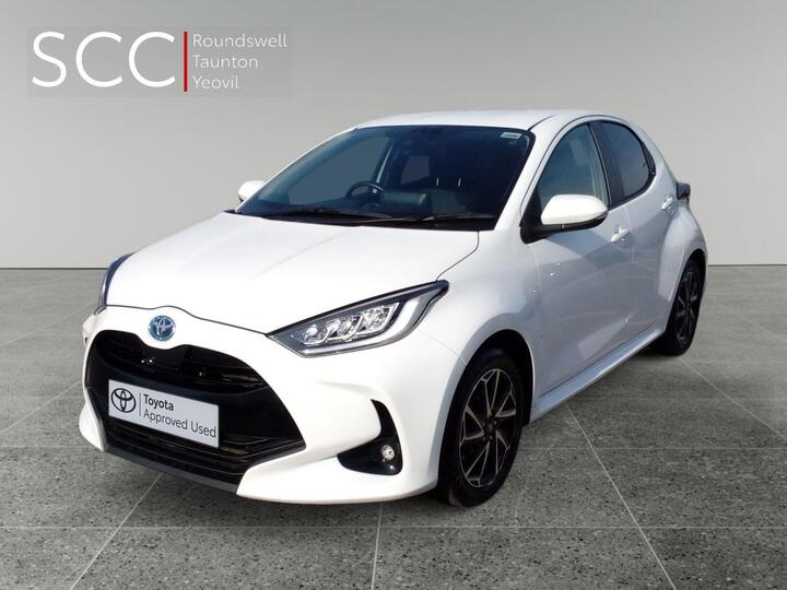 Toyota Yaris 1.5 VVT-h Design E-CVT Euro 6 (s/s) 5dr