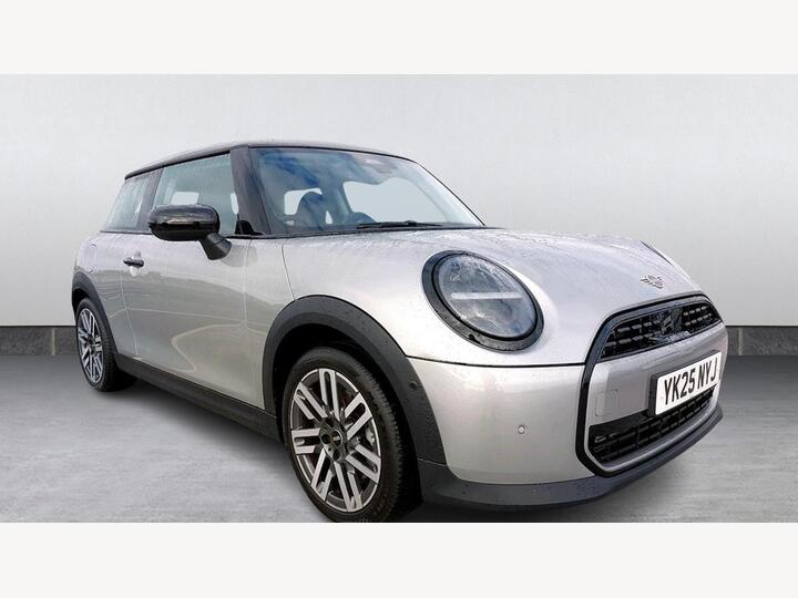 MINI Cooper 1.5C Classic Steptronic Euro 6 (s/s) 3dr