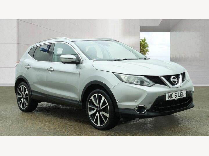 Nissan Qashqai 1.2 DIG-T Tekna 2WD Euro 6 (s/s) 5dr