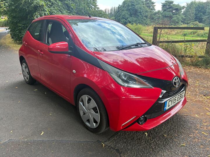 Toyota AYGO 1.0 VVT-i X-play Euro 5 5dr Euro 5