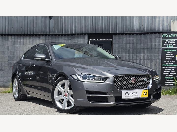 Jaguar XE 2.0d Portfolio Auto Euro 6 (s/s) 4dr