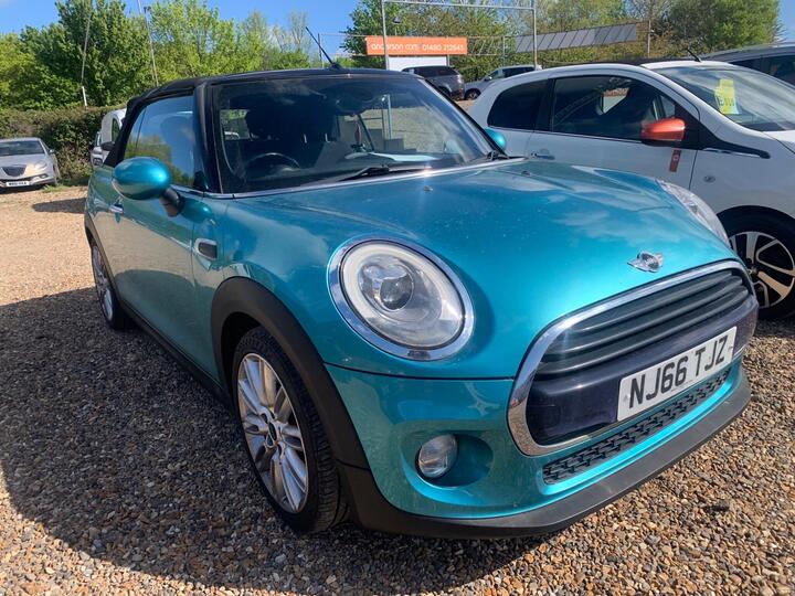MINI Convertible 1.5 Cooper Euro 6 (s/s) 2dr
