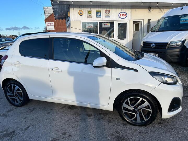 Peugeot 108 1.2 PureTech Allure Euro 6 5dr Peugeot 108 1.2 PureTech Allure Euro 6 5dr
