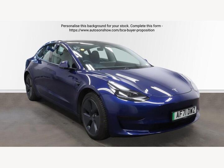 Tesla Model 3 Standard Range Plus Auto RWD 4dr