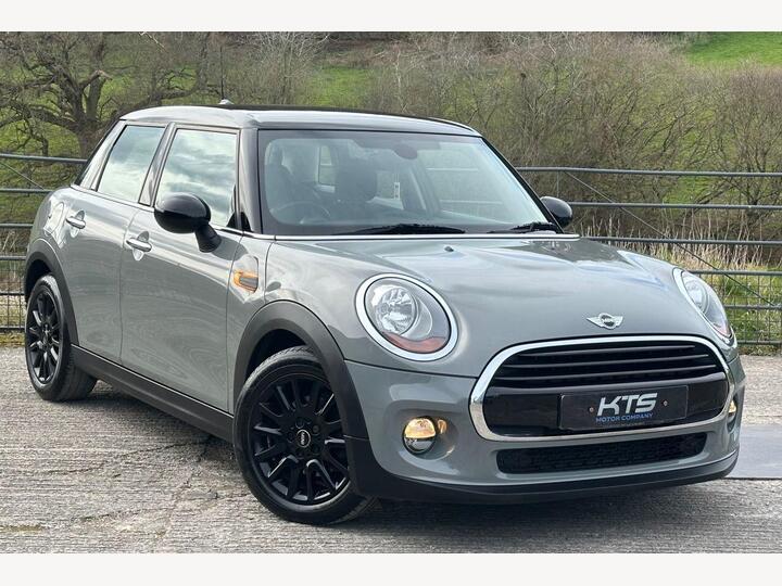 MINI HATCH 1.5 Cooper Euro 6 (s/s) 5dr