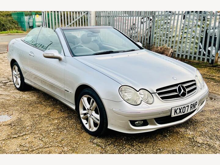 Mercedes-Benz CLK 3.0 CLK280 Avantgarde Cabriolet 7G-Tronic 2dr Mercedes-Benz CLK 3.0 CLK280 Avantgarde Cabriolet 7G-Tronic 2dr