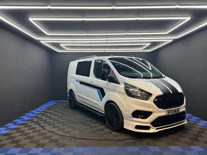 Ford TRANSIT CUSTOM 2.0 300 EcoBlue Leader Crew Van L1 H1 Euro 6 (s/s) 5dr Ford TRANSIT CUSTOM 2.0 300 EcoBlue Leader Crew Van L1 H1 Euro 6 (s/s) 5dr