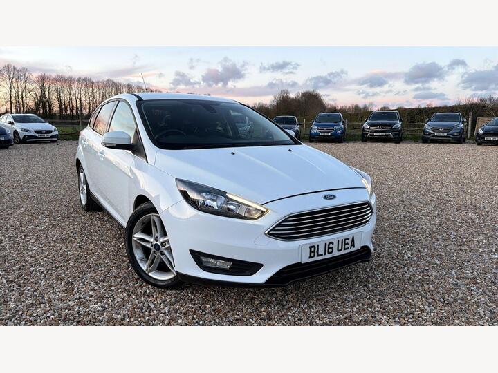 Ford Focus 1.0T EcoBoost Zetec Euro 6 (s/s) 5dr