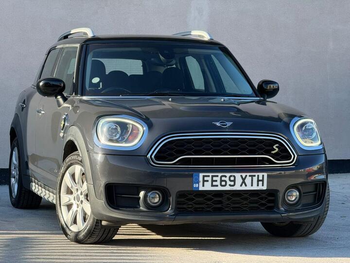 MINI COUNTRYMAN 1.5 10kWh Cooper SE Classic Auto ALL4 Euro 6 (s/s) 5dr