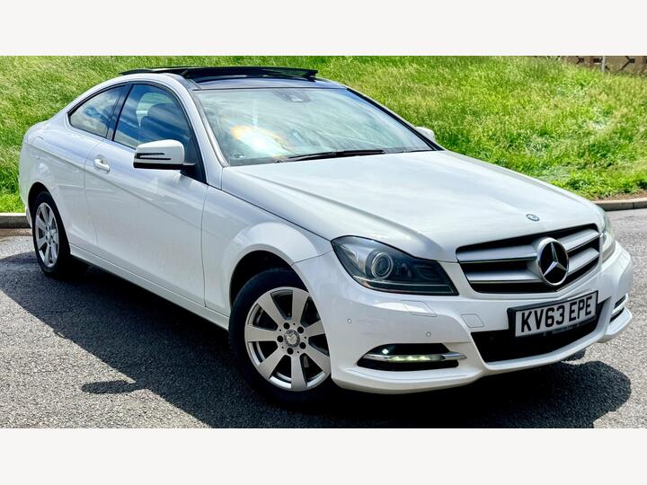 Mercedes-Benz C Class 2.1 C220 CDI Executive SE Euro 5 (s/s) 2dr