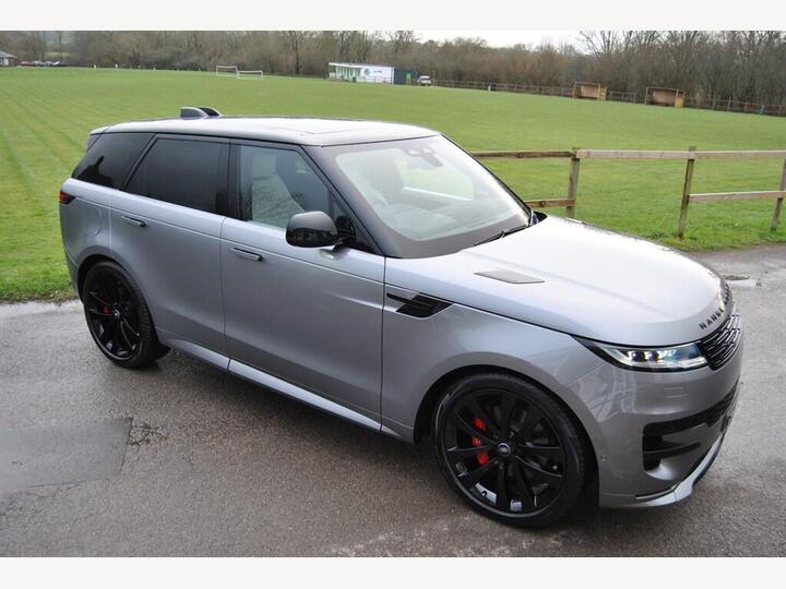 Land Rover Range Rover Sport 3.0 D300 MHEV Dynamic SE SUV 5dr Diesel Auto 4WD Euro 6 (s/s) (300 Ps)