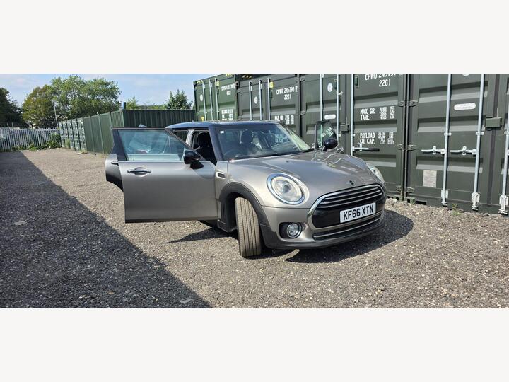 MINI Clubman 1.5 Cooper Auto Euro 6 (s/s) 6dr