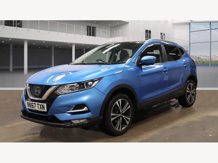 Nissan QASHQAI 1.5 DCi N-Connecta Euro 6 (s/s) 5dr