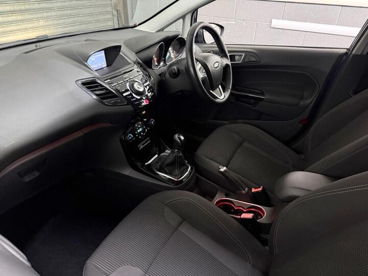 Ford FIESTA 1.0T EcoBoost Titanium Euro 6 (s/s) 5dr