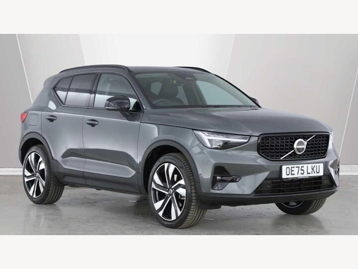 Volvo XC40 2.0 B4 MHEV Ultra Dark DCT Auto Euro 6 (s/s) 5dr