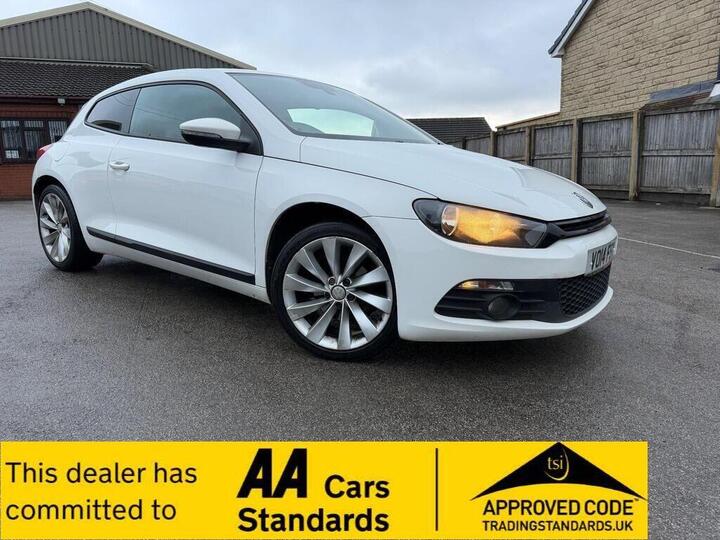 Volkswagen Scirocco 2.0 TDI BlueMotion Tech GT Euro 5 (s/s) 3dr (Leather, Nav) Volkswagen Scirocco 2.0 TDI BlueMotion Tech GT Euro 5 (s/s) 3dr (Leather, Nav)