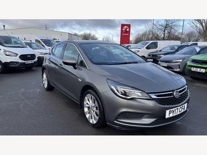 Vauxhall ASTRA HATCHBACK 1.4i Tech Line Euro 6 5dr