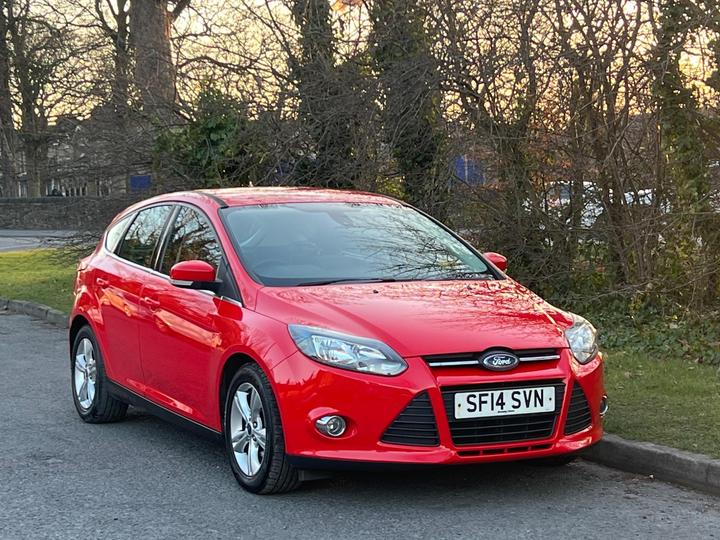 Ford Focus 1.0T EcoBoost Zetec Euro 5 (s/s) 5dr