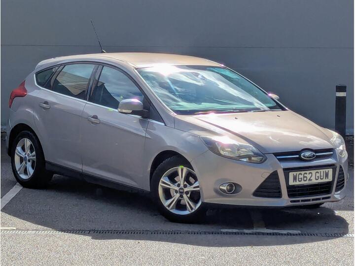 Ford Focus 1.6 TDCi Zetec Euro 5 (s/s) 5dr