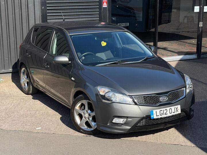Kia Ceed 1.6 CRDi 3 Euro 5 5dr