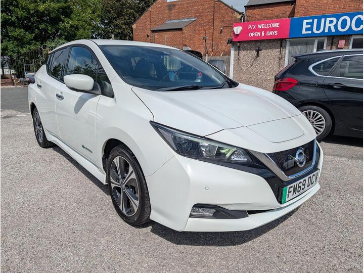 Nissan Leaf 40kWh N-Connecta Auto 5dr