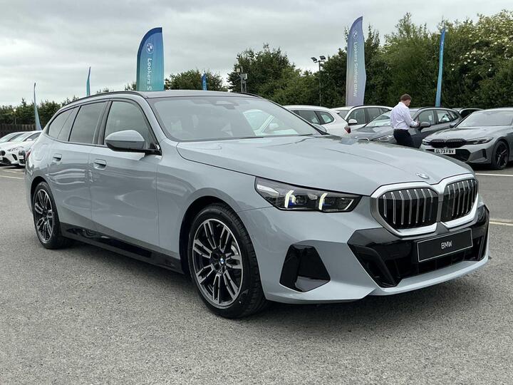 BMW 5 SERIES 2.0 520i MHT M Sport Touring Steptronic Euro 6 (s/s) 5dr