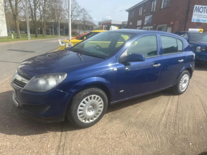 Vauxhall Astra 1.6i 16v Life 5dr