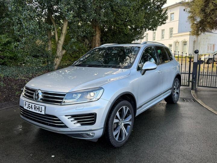 Volkswagen Touareg 3.0 TDI V6 BlueMotion Tech R-Line Tiptronic 4WD Euro 6 (s/s) 5dr