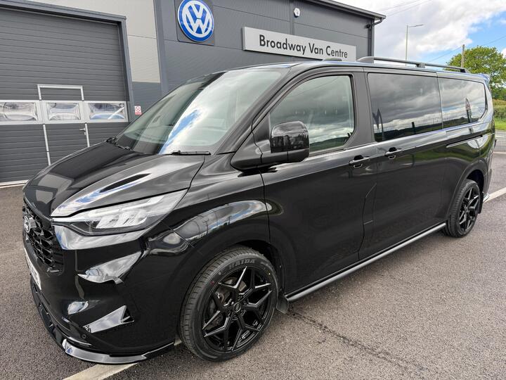Ford Tourneo Custom 2.0 320 EcoBlue Titanium Auto L2 Euro 6 (s/s) 5dr