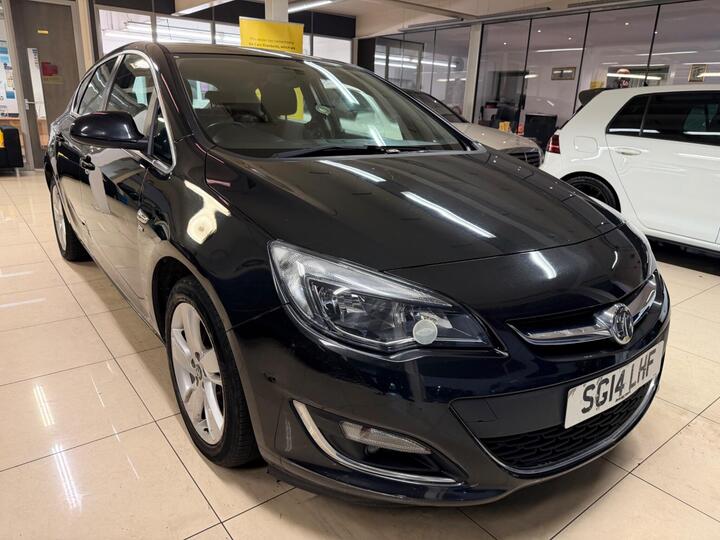 Vauxhall Astra 1.4 16v SRi Euro 5 5dr