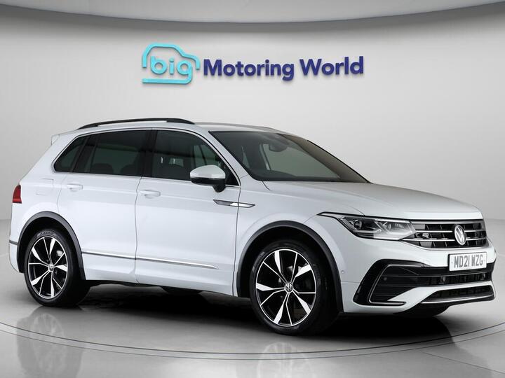 Volkswagen Tiguan 1.5 TSI R-Line DSG Euro 6 (s/s) 5dr Volkswagen Tiguan 1.5 TSI R-Line DSG Euro 6 (s/s) 5dr