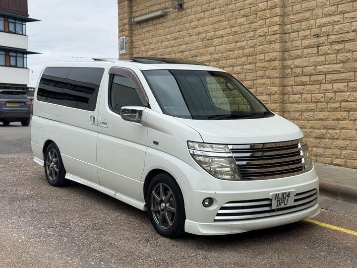 Nissan Elgrand N/A