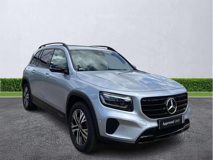 Mercedes-Benz GLB 1.3 GLB200h MHEV Sport (Executive) 7G-DCT Euro 6 (s/s) 5dr Mercedes-Benz GLB 1.3 GLB200h MHEV Sport (Executive) 7G-DCT Euro 6 (s/s) 5dr