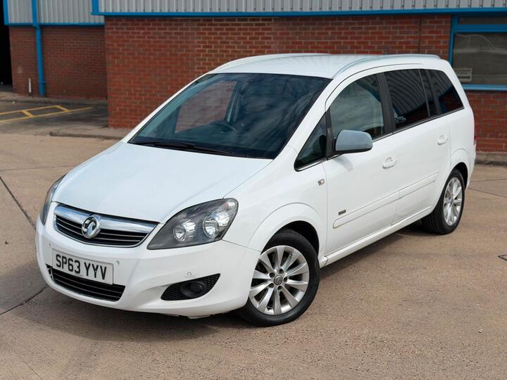 Vauxhall Zafira 1.7 CDTi EcoFLEX Design Euro 5 5dr (SNav)