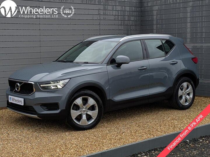 Volvo XC40 2.0 T4 Momentum Auto AWD Euro 6 (s/s) 5dr