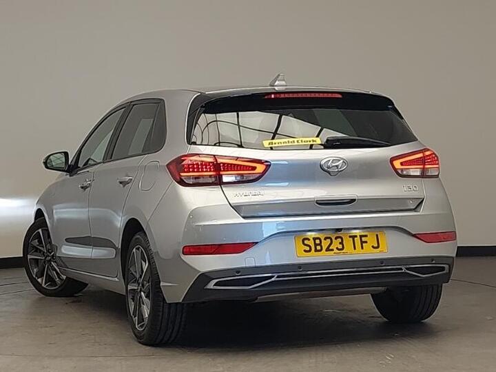 Hyundai I30 1.0 T-GDi MHEV Premium Euro 6 (s/s) 5dr