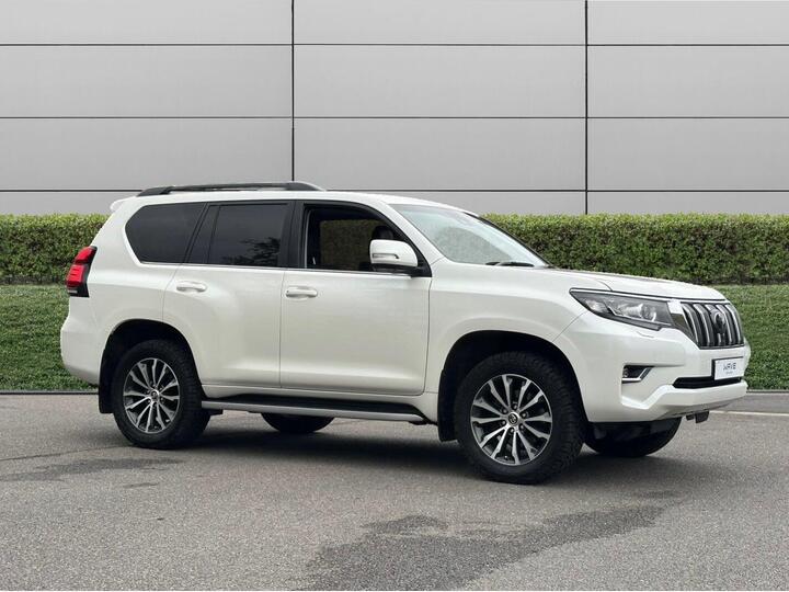 Toyota Land Cruiser 2.8D Invincible Auto 4WD Euro 6 (s/s) 5dr (7 Seat)