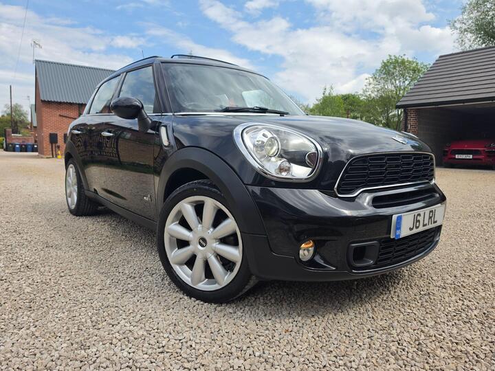 MINI Countryman 2.0 Cooper SD Auto ALL4 Euro 5 5dr MINI Countryman 2.0 Cooper SD Auto ALL4 Euro 5 5dr